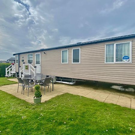 Caravan Church Farm Holiday Village Pagham Esterno foto